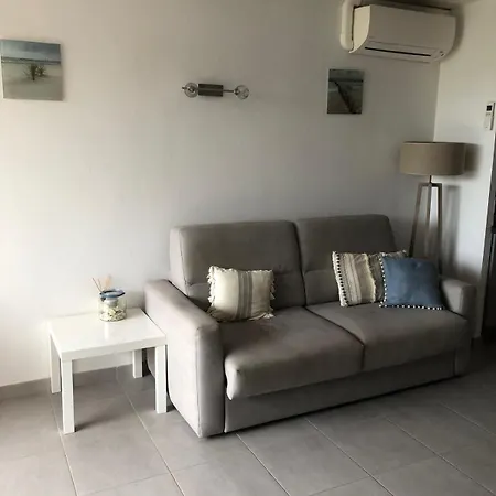 Les Pieds Dans L'eau Apartamento Le Lavandou