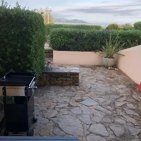 Les Pieds Dans L'eau Lägenhet Le Lavandou