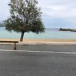 Les Pieds Dans L'eau *