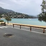 Appartement Les Pieds Dans L'eau Le Lavandou